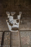 <center>Penne  </center>Chapiteaux romans. Fragments d’enduits polychromes
XIe - XIIIe siècles Forteresse de Penne —
Eglise Sainte-Marguerite