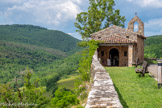 <center>Puycelsi</center>La chapelle Saint Roch. Elle a été édifiée en 1703 par les habitants du village pour remercier le ciel de les avoir protégés de la peste. L'enclavement du village est peut-être la raison qui a permis aux habitants d'échapper à la terrible maladie. Construite au bord d'un abîme, elle surplombe la vallée de l’Audoulou de 85 m.