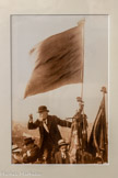 <center>Musée Jean Jaurès</center>Jean Jaurès au Pré Saint-Gervais
Photographie, 25 mai 1913
Maurice-Louis Branger