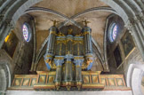 <center>La cathédrale Sainte-Marie</center>Le buffet d’orgue de style baroque (classé le 20 décembre 1906) a été offert par l’évêque Pierre de Gassion en 1650 ; l’instrument (classé le 24 septembre 1971), réalisé en 1870, est dû au facteur d’orgues Aristide Cavaillé-Coll.