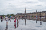 <center>Le miroir d'eau des quais</center>La tour Saint Michel.