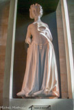 <center>Le palais et la tour Maubergeon. </center> Jeanne de Boulogne. Epouse de Jean de Berry (1389). Morte vers 1423.