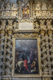 <center>Duomo</center>Le tableau, qui représente St Giusto qui convertit St Oronzo, est le fruit de la collaboration entre Giovanni Andrea Coppola et le jeune Antonio Verrio.