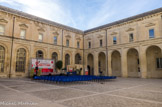 <center>Lecce.</center>L'ancien couvent des Théatins.