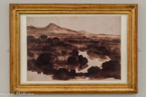 <center>Le Tibre en amont de Rome, vue du Monte Mario</center>Claude Gellée, dit le Lorrain
(Chamagne, diocèse de Toul, 1600 - Rome, 1682)

Vers 1640
Lavis brun sur papier Londres, The British Muséum
Pour des mesures de conservation, et en raison de la longue durée de l’exposition, les dessins préalablement exposés ont été remplacés par des reproductions.