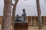 <center>Palais des Rois de Majorque.</center>Statue de Maillol.