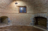 <center>Le Castillet.</center>Les prisons.