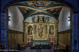 <center>Eglise Saint Jacques</center>Retable de saint Liboire, bois sculpté peint et doré, début 18e siècle. Statues de saint Liboire, quatrième évêque du Mans, saint thaumaturge et saint Michel et saint Raphaël. Les axes verticaux : un central et deux latéraux, ils sont séparés par des colonnes et des pilastres. La division horizontale est faite par frises, moulures et entablements. Le socle se trouve sur une base en pierre.