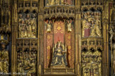 <center>Eglise Saint Jacques</center>A gauche, l'Adoration des rois Mages, la Pentecôte. Au centre, la Vierge de l'espérance. A droite, la Présentation de Jésus au Temple, la Dormition de la Vierge.