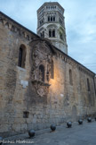 L'église San Donato église est érigée au début du XIIe siècle et agrandie un siècle plus tard. Elle représente l'exemple le plus marquant du roman génois.