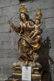 L'église San Donato. Statue processionelle en bois, représentant la Madonna del Carmine (1790).