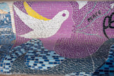 <center>Le banc</center>Les Guerrières de la paix, 2025. Peace.