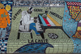<center>Le banc</center>Le petit génie de Marseille. La Caste.