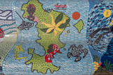 <center>Le banc</center>Ely et Marius 976 Mayana Mayotte 2025. Lon(goni ?). Dossier : Mauré dans le coeur 975.