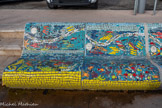 <center>Le banc </center>Bancs Ulule, Ecole Pharo-Catalans, 13007, 2019. <br> Bancs Ulule, Ecole Olivier-Gillibert, 13015, 2019. Les petits poisons portent les noms de élèves.