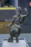 <center>Applique représentant Jupiter</center>Empire romain, Ier siècle apr.  J.-C.Bronze
Collection Fondation Gandur pour l'Art, Genève