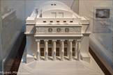 <center>Exposition pour les 100 ans de l'Opéra.</center>Opéra de Marseille — 1921-1924. Place Ernest Reyer, rue Corneille, rue Molière, 13001 Marseille.
Maquette à l’échelle 1/100e
État de 1924
Conception et réalisation ; Eric Majan - 2016
Architecte : Gaston Castel
Sculpteurs : Antoine Sartorio et Antoine Bourdelle
Collection du Musée d’Histoire de Marseille.