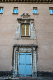 <center>Le château de Gueydan.</center>Façade arrière.