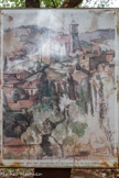 <center>Gardanne</center>Ce tableau (du musée de Brooklyn à New York)  traduit un flamboiement de verdure  à l’assaut des architectures étagées de manière désordonnée autour du clocher régulateur entre deux collines (dont celle de droite correspond au début de la montagne Sainte-Victoire). Inachevée, cette toile comprend des traces de crayon à la Twombly, des jets de peinture à la Pollock, en tout cas des vestiges de coups de pinceaux rapidement donnés. Il est peint l’après-midi au vu des ombres portées. Cette toile apparaît alors, proche dans le temps et la thématique en complète opposition avec le tableau de la Barnes Foundation (FWN225-R569) si appliqué dans chaque morceau de toit ou de mur, voire dans la sagesse opiniâtreté prise pour figurer des arbres solides, puissamment éclairés du soleil matinal.