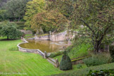 <center>Les jardins d'Albertas</center>Le Belvédère du Moulin à huile qui permet d'avoir une vue d'ensemble.