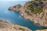 <center></center><center>  L'île Verte. Grande Calanque.</center> Le 1er juin 1812, la flotte anglaise lance une nouvelle attaque. L'objectif est de détruire les bâtiments militaires en coursai construction et de causer des ravages dans le port. L'escadre anglaise est composée de 9 vaisseaux de ligne, 3 frégates et deux corvettes.
Vers deux heures du matin, les 25 hommes présents sur l'île reçoivent l'ordre de se retirer sur le point culminant. A 4 heures, 100 hommes débarquent en renfort et repoussent les envahisseurs. Les Anglais battent en retraite emportant morts et blessés. Deux embarcations ennemies sont coulées.
Quatre Français sont blessés dans l'affrontement dont le lieutenant Géry qui succombe à ses blessures.