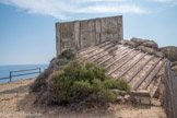<center></center><center> L'île Verte. Fort Saint-Pierre</center> Lors de la seconde guerre mondiale, les Allemands occupent les lieux qu'ils baptisent du nom de code STP MAL 044 (MAL = Marseille Est).
Ils réalisent de nombreux travaux : la restauration du quai de l'anse de Saint-Pierre à l'aide de caissons en béton, la création d'un poste de commandement, des plates-formes d'artillerie, des niches à munition et des logements pour la troupe et l'infirmerie.
Certaines positions, comme le fort Saint-Pierre, sont reliées entre elles par des souterrains creusés par des prisonniers indochinois. Ils permettent de stocker des munitions ou de se déplacer à l'abri lors des bombardements.
Le 12 août 1944, un bombardement détruit les équipements militaires dont le Blockhaus du Fort St-Pierre.