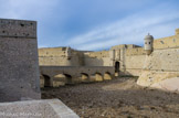 <center>Fort de Bouc. </center>Entrée du fort proprement dit.