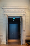 <center>Le musée et la Bibliothèque d’Art de Toulon. </center>Porte de droite du rez-de-chaussée.