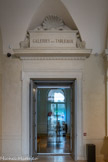 <center>Le musée et la Bibliothèque d’Art de Toulon. </center>Porte de gauche du 1er étage.