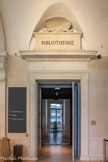 <center>Le musée et la Bibliothèque d’Art de Toulon. </center>Porte de droite du 1er étage.