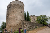 <center>Montbrun-les-Bains.</center> Château de la famille du Puy-Montbrun. Château médiéval dont l’histoire est intimement liée à celle de Charles Dupuy Montbrun, seigneur du village au moment des guerres de Religion. Converti au protestantisme, il arme ses paysans et doit donc faire face aux représailles de la couronne de France. Le château est détruit en 1560 mais reconstruit en 1564. Il est aujourd’hui une propriété privée qui n’est pas accessible au public.