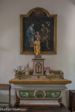 <center>Aurel.</center> Chapelle de saint Joseph, avec un tableau représentant la Sainte Famille, surmontée de la colombe.
