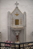 <center>Aurel.</center> Les fonts baptismaux.