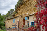 <center>Habitats troglodytes</center>Aujourd'hui, des maisons ont étaient rénovées et habitées.