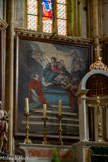 <center>Église Saint-Étienne</center>Marie tenant Jésus debout, avec à ses pieds st Etienne tenant une pierre dans sa main et st Barthélémy tenant un coutelas.