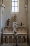 <center>Ermitage de Saint-Gens.</center> Satues de st Antoine de Padoue, de st Labre et de ste Thérèse de l'Enfant Jésus.